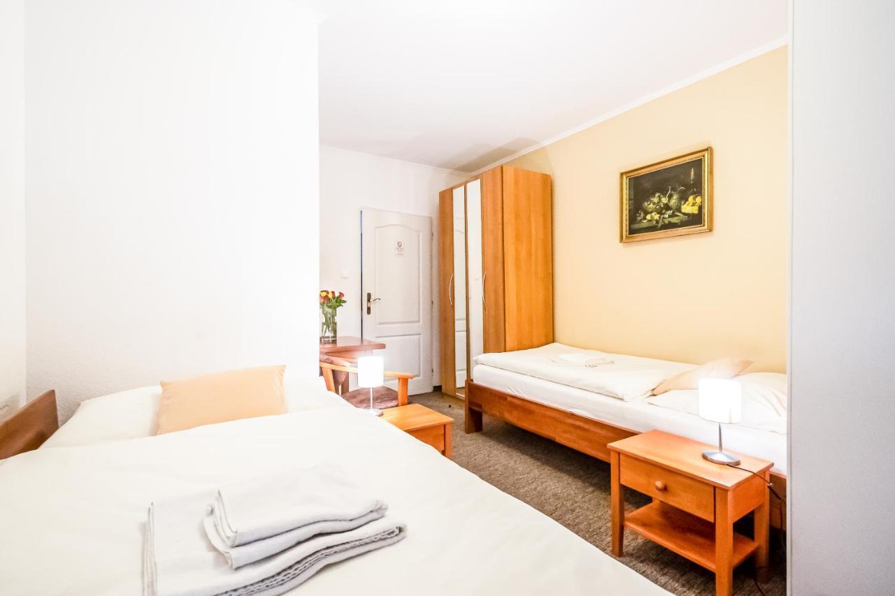 Hotel Squash Centrum Prievidza Exterior foto
